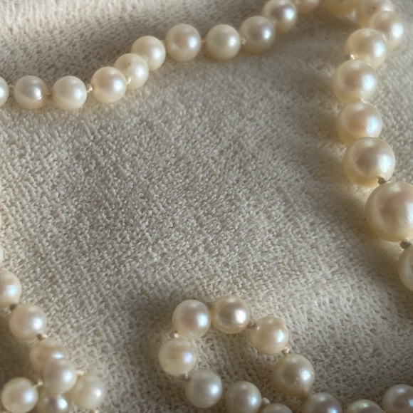 Lady Ellen cultured pearls - Picture 12 of 14